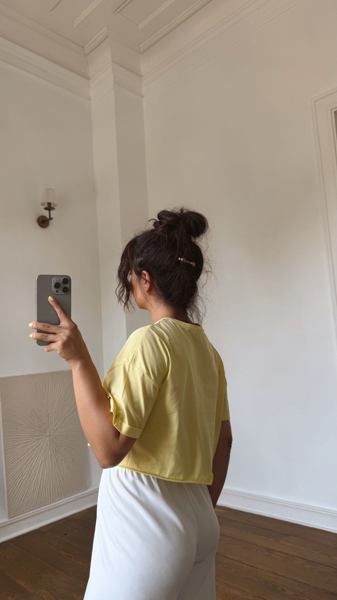 Kesik Uç Crop Tişört-Sarı