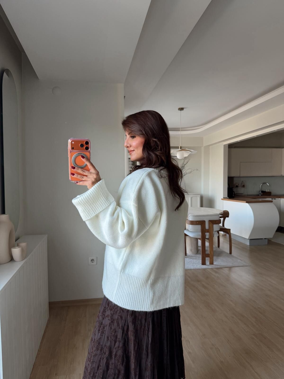 V Yaka Triko Kazak Ekru