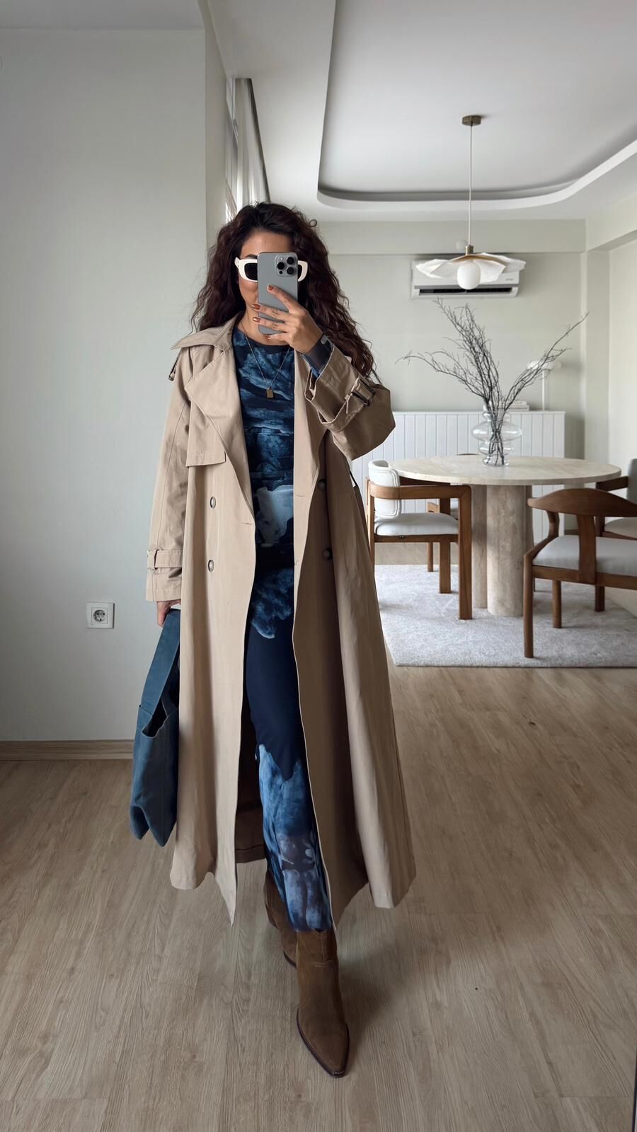 Bej Kemerli Trenchcoat