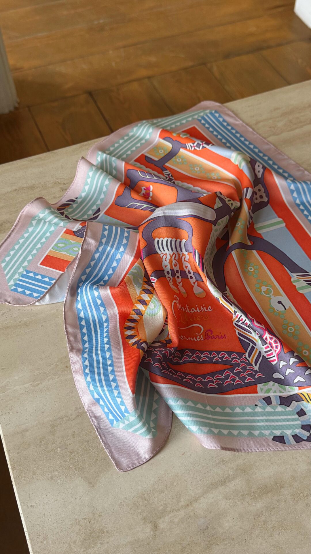 Renkli Desenli Scarf