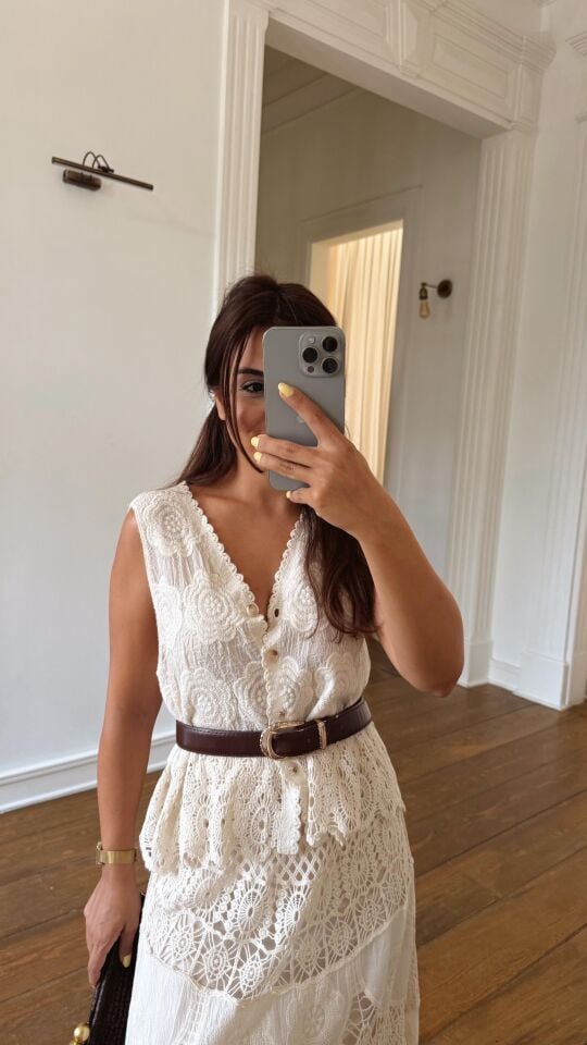 İşlemeli Yelek Bej