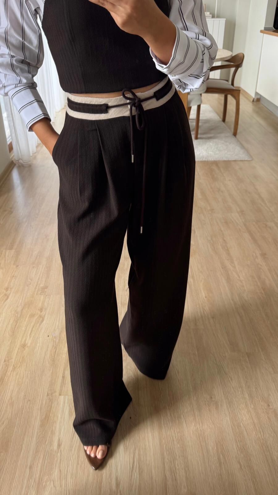 Dina Bağcıklı Kahve Pantolon