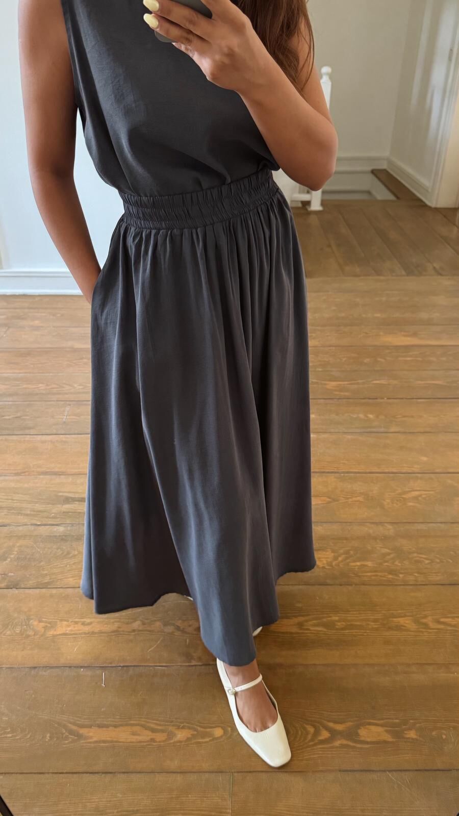 Etekli Takım Küllü Gri