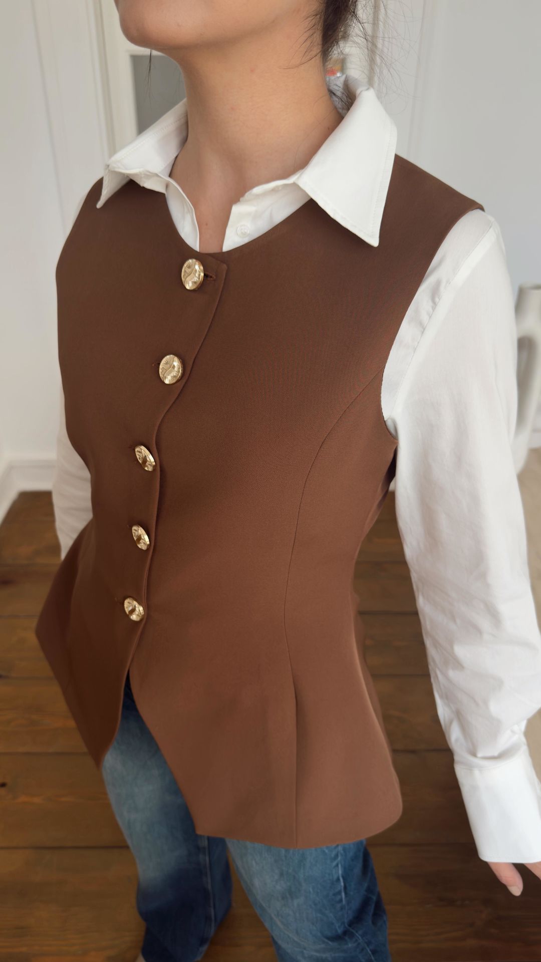 Gold Düğme Kahve Yelek