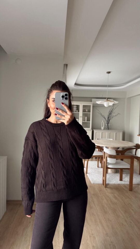 Burgu Örgü Kahve Kazak