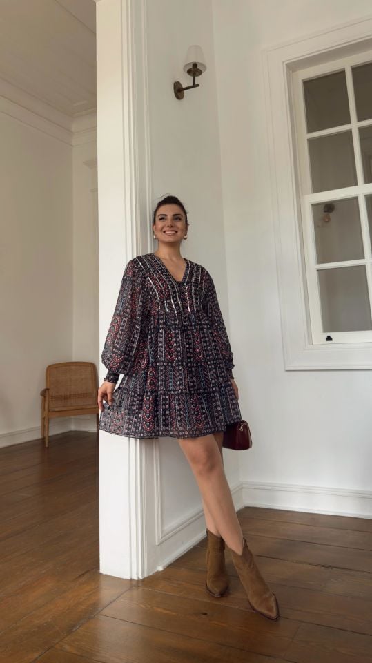 Pullu Şifon Elbise