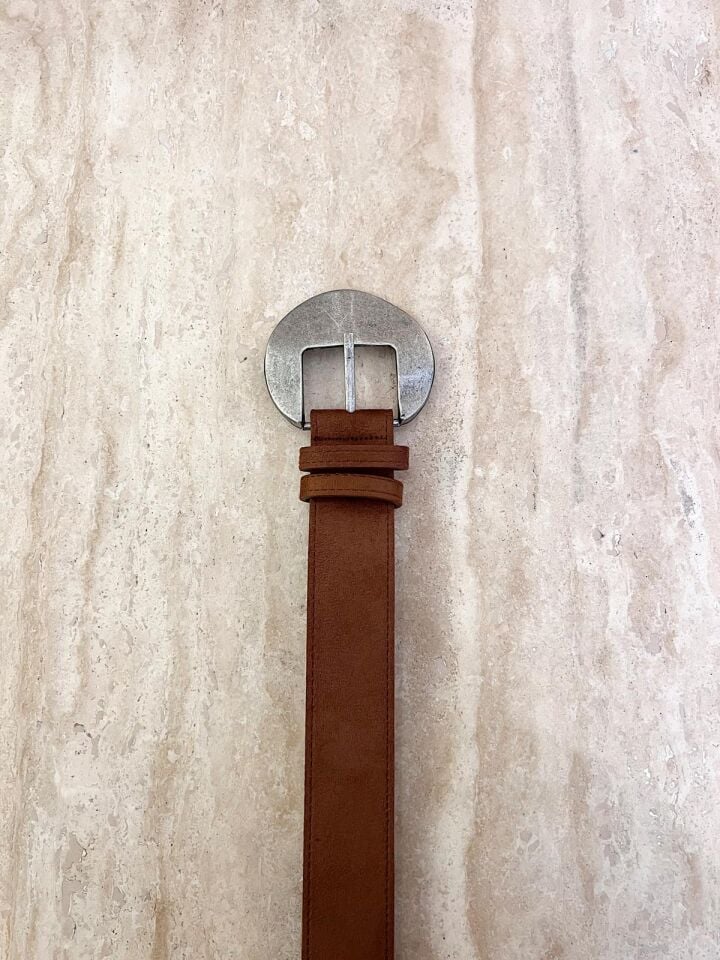 Süet Gümüş Toka Kemer Taba