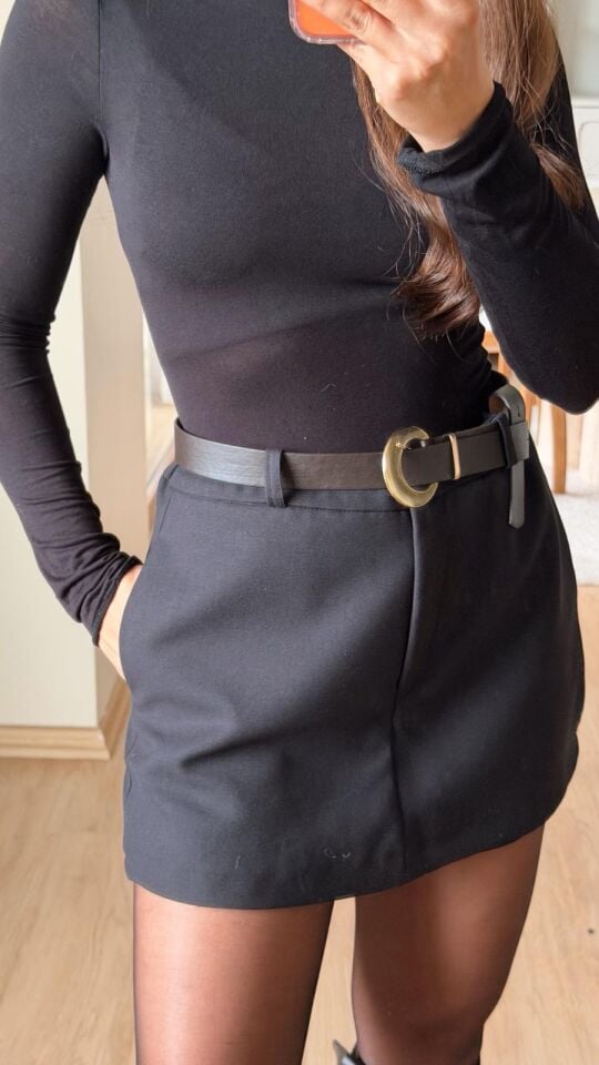 Kemerli Kumaş Şort Etek Siyah