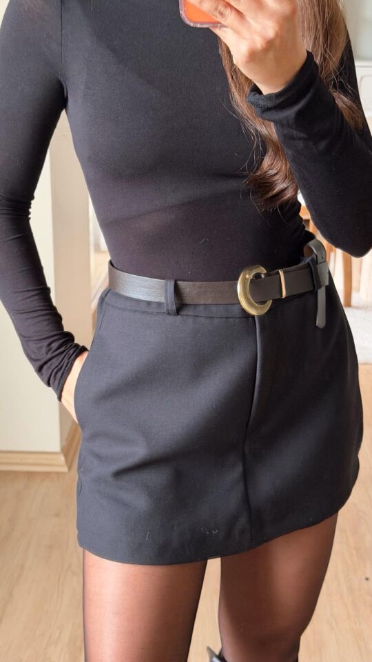 Kemerli Kumaş Şort Etek Siyah