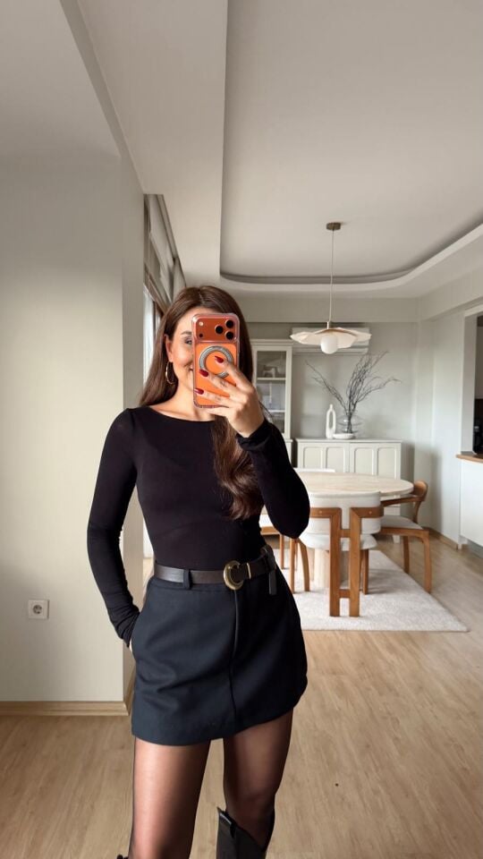 Kemerli Kumaş Şort Etek Siyah