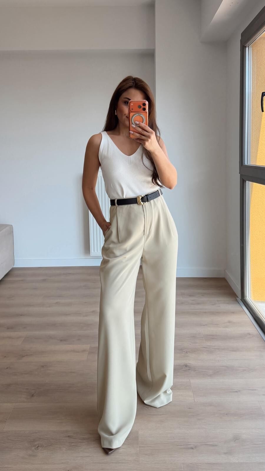 Kemerli Çağla Bol Paça Pantolon