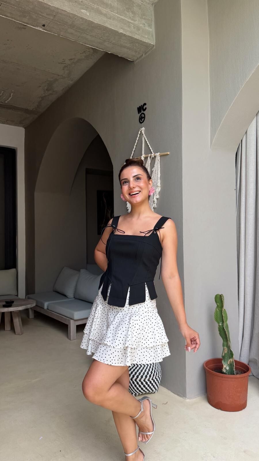 Siyah Detaylı Büstiyer