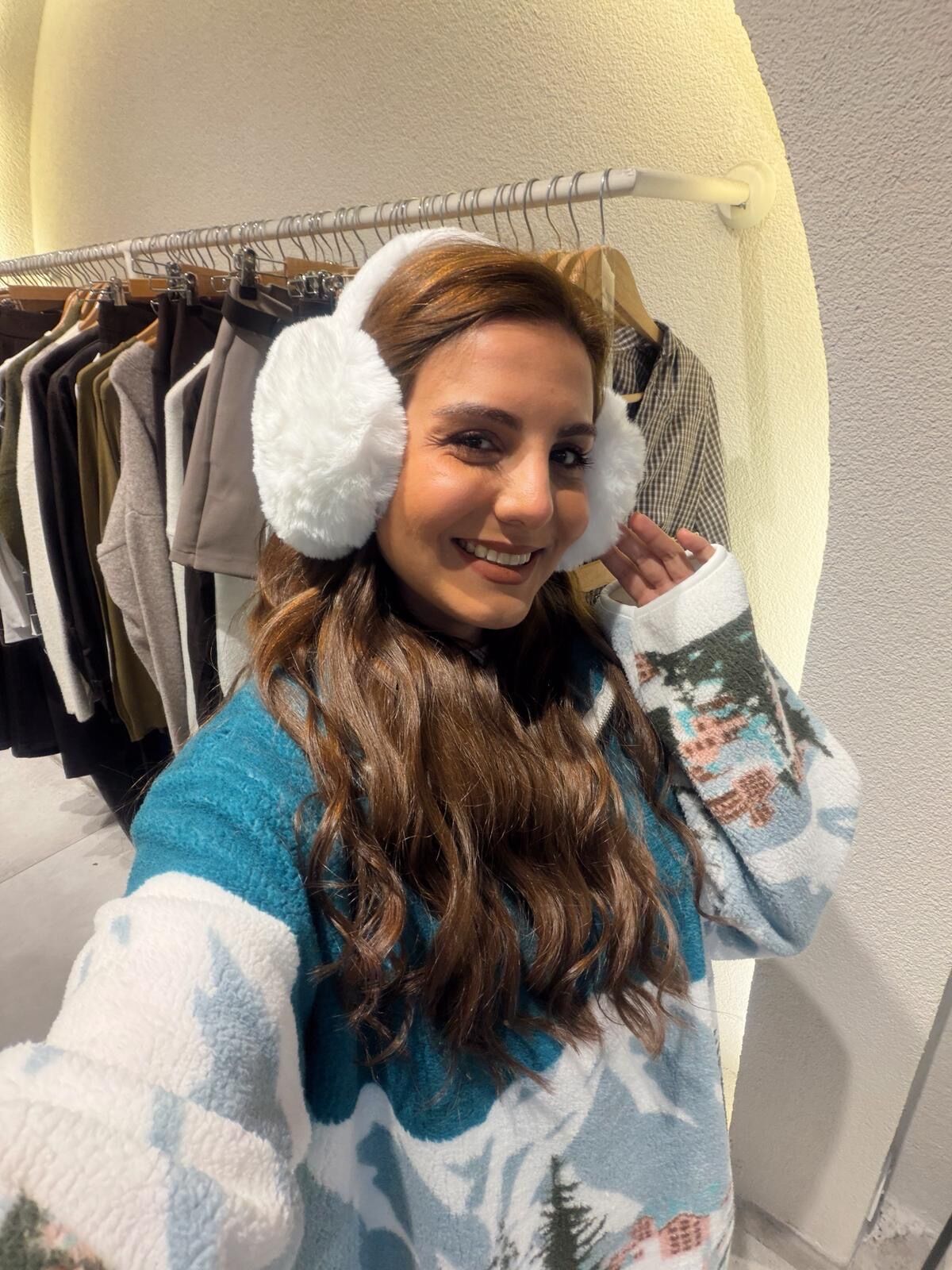 Beyaz Kürk Kulaklık