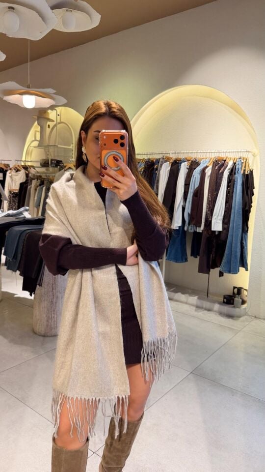 İnce Püskül Şal Taş