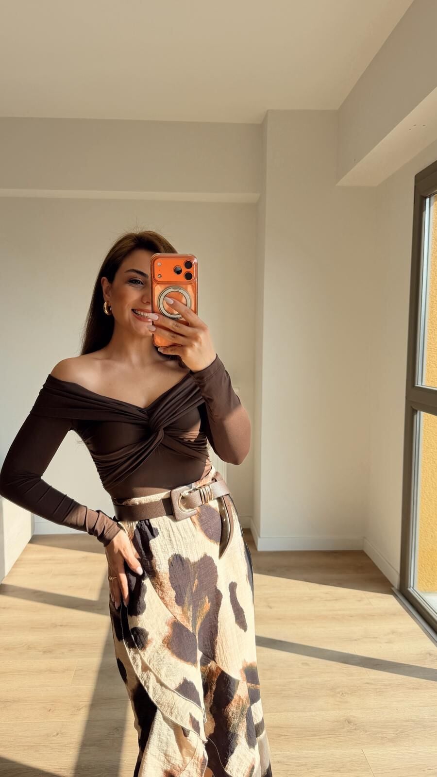 Düşük Omuz Kahve Bodysuit