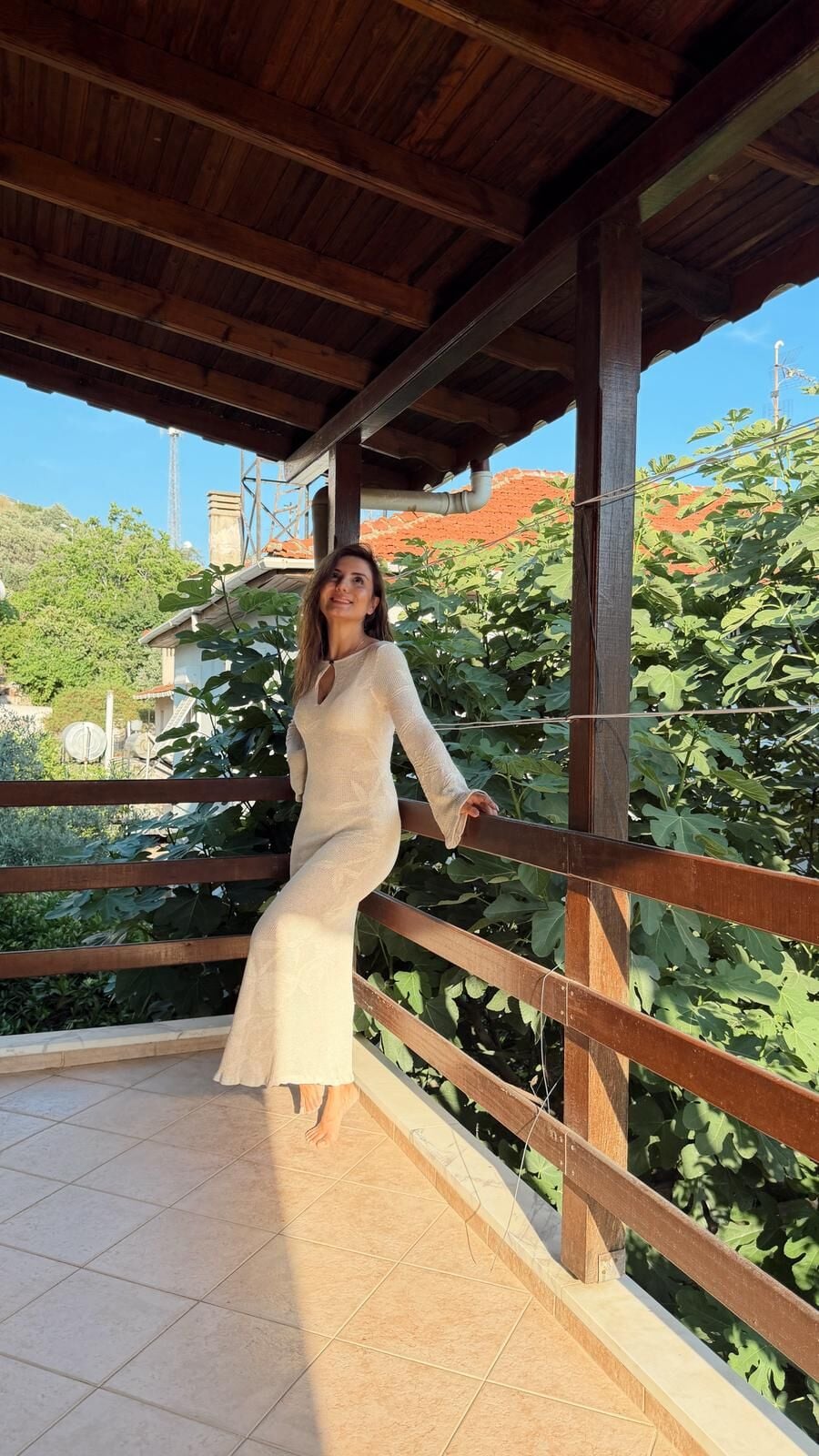 Marisol Bej Elbise
