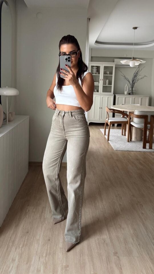 Bej Taşlamalı Straight Jean