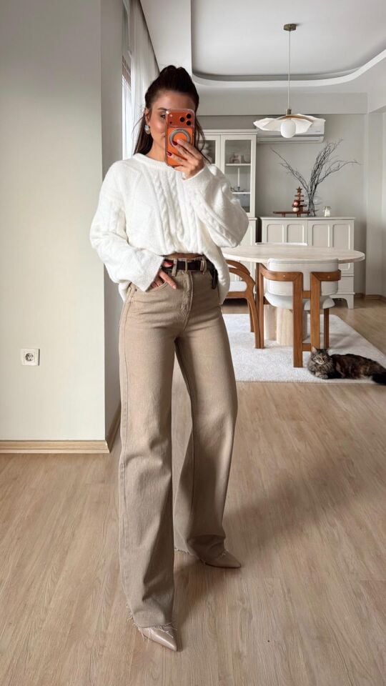 Bej Taşlamalı Straight Jean