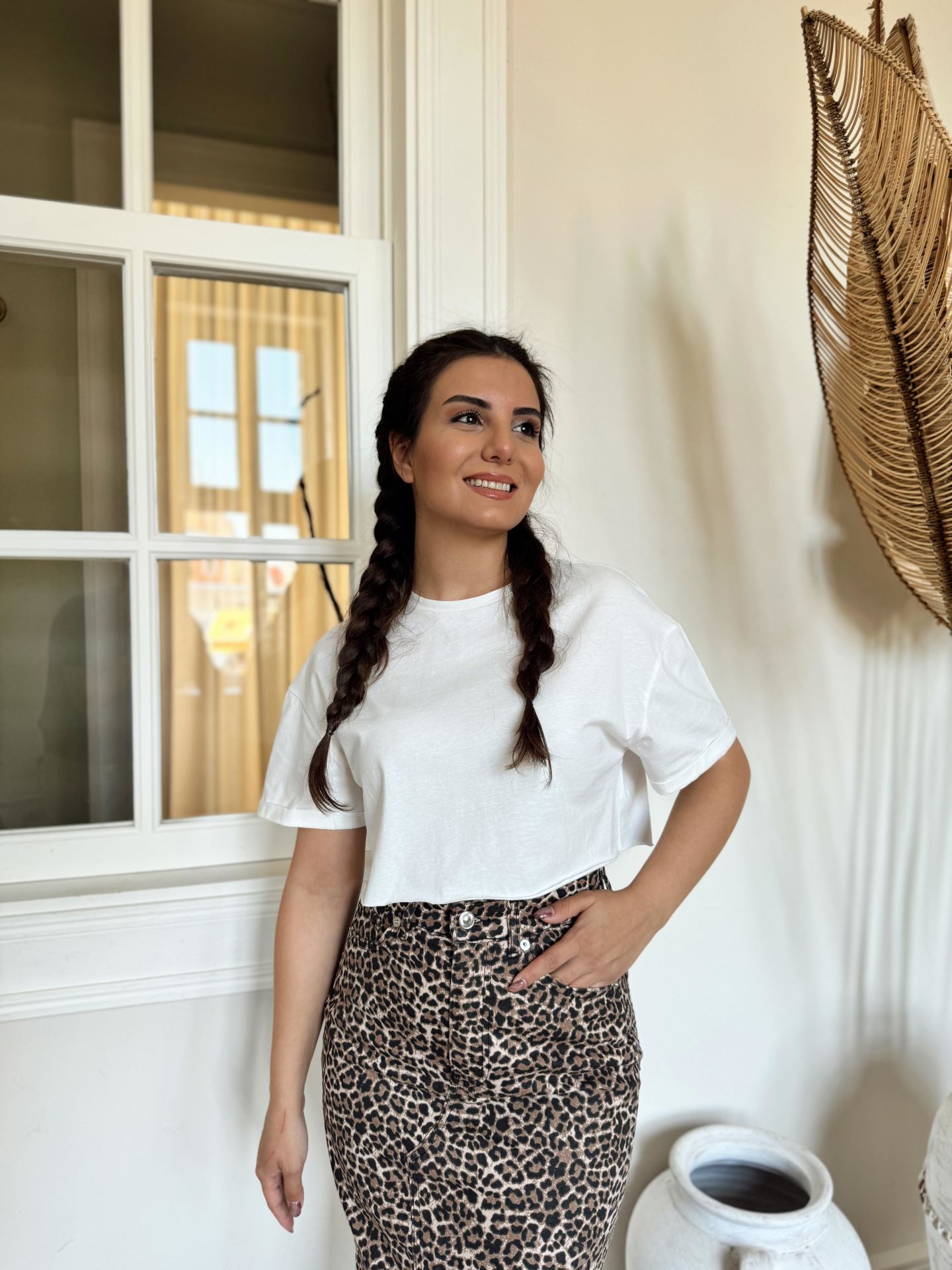 Kesik Uç Crop Tişört-Ekru