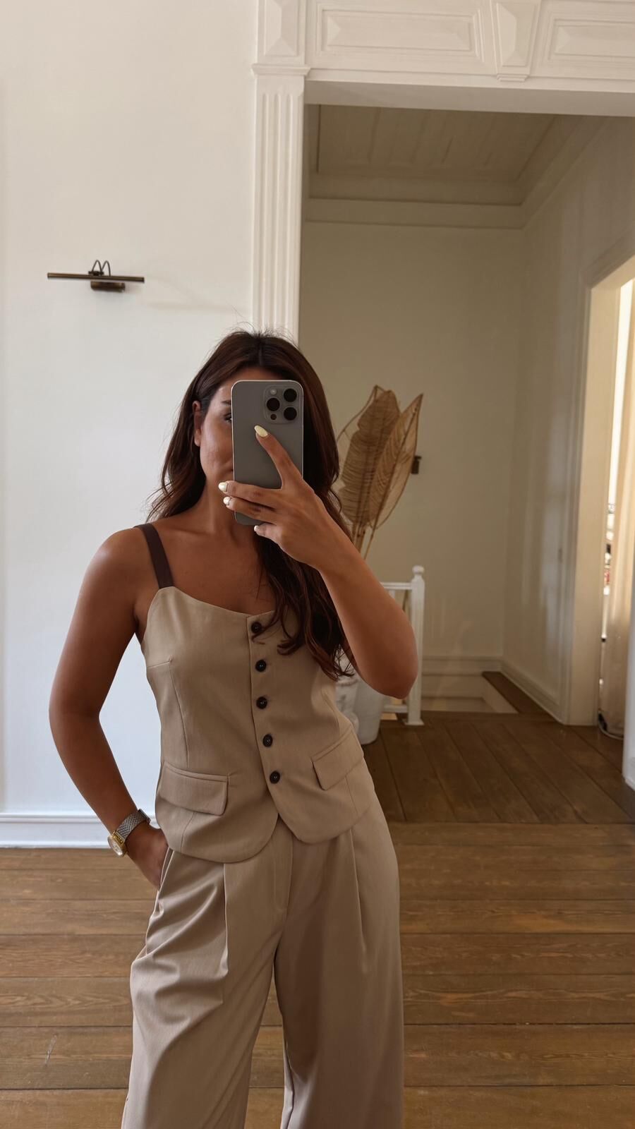 Askılı Düğmeli Bluz Bej