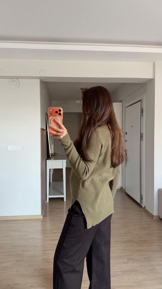 Yırtmaçlı Triko Kazak Haki