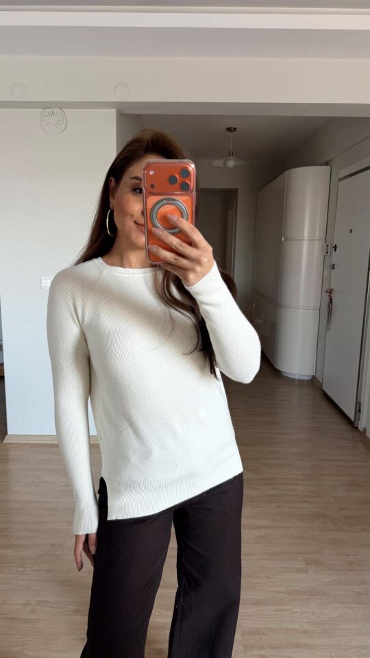 Yırtmaçlı Triko Kazak Ekru