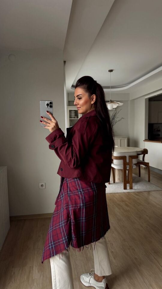 Düğmeli Crop Trench Bordo