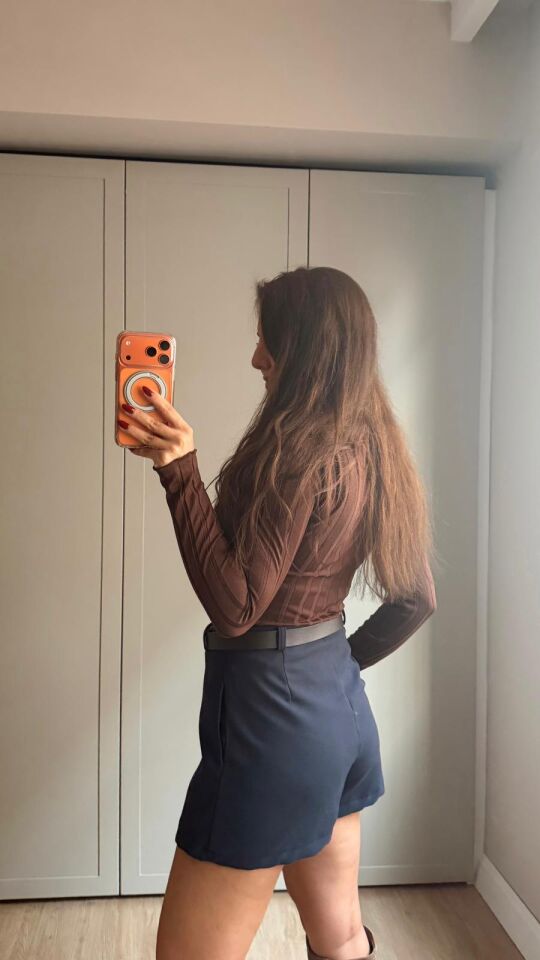 Kare Yaka Dokulu Triko Kahve