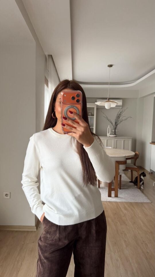 Bisiklet Yaka Triko Ekru