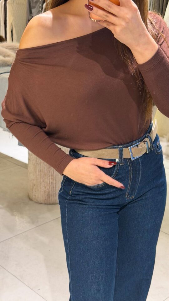 Kayık Yaka Bluz Kahve