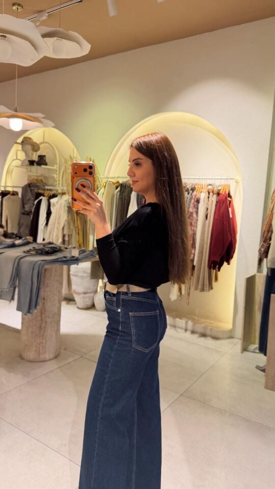 Kayık Yaka Bluz Siyah