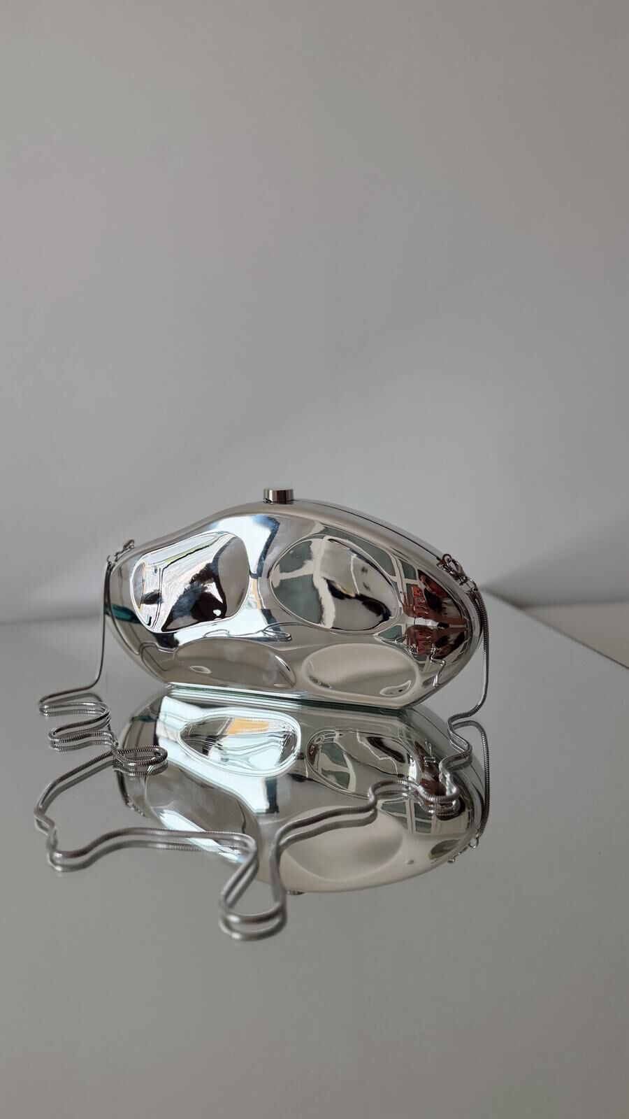 Wave Metal Clutch Silver