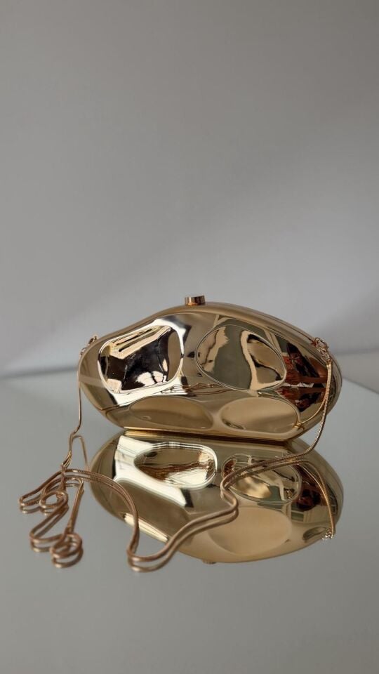 Wave Metal Clutch Gold