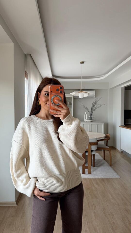 Geniş Lastikli Bej Kazak