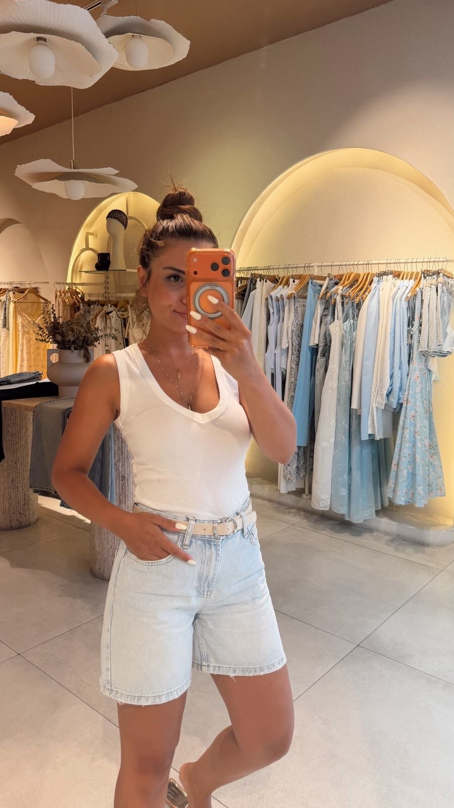 Kemerli Açık Mavi Denim Şort