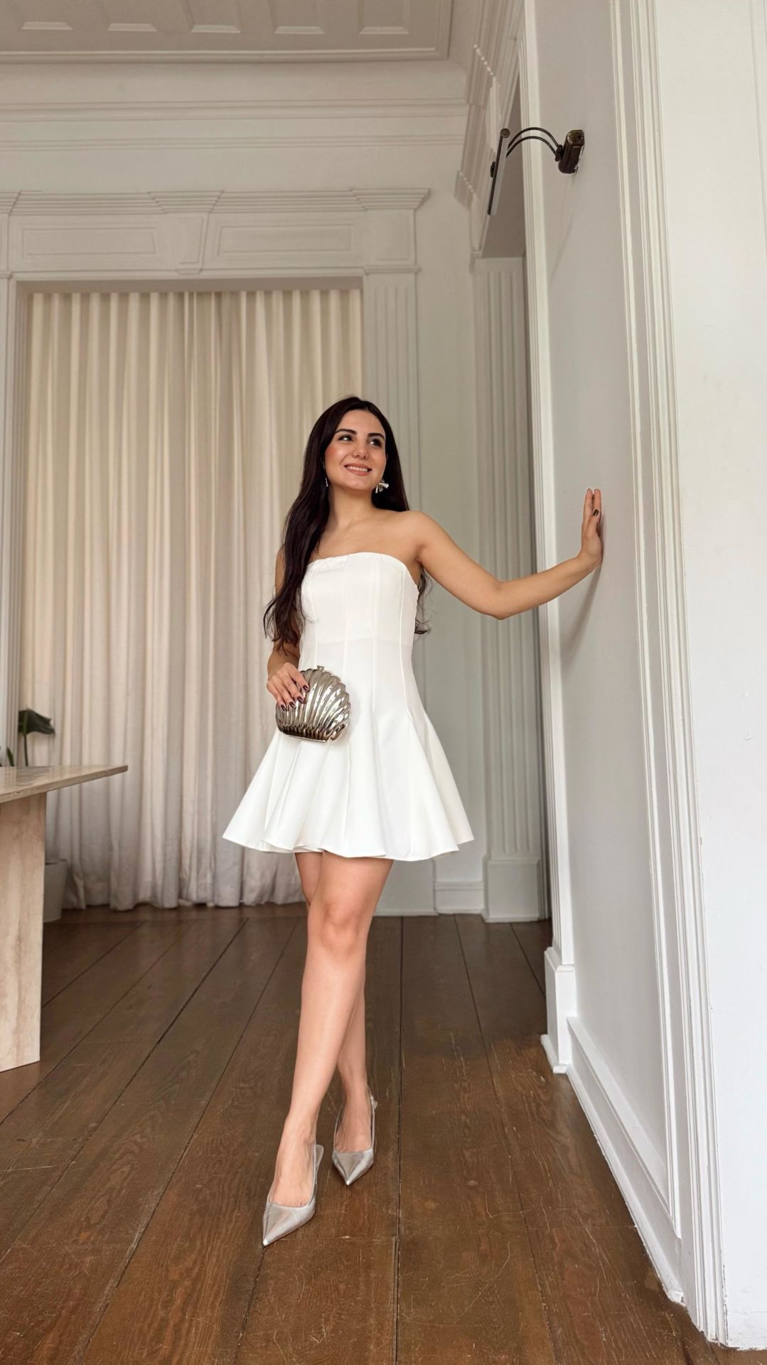 Beyaz Straplez Mini Elbise