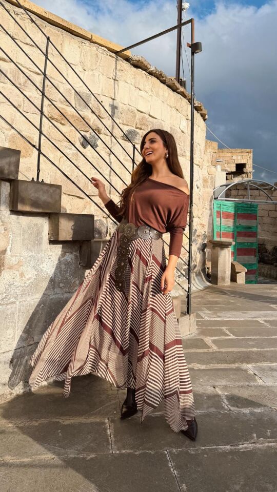 Şerit Desen Şifon Etek Kahve