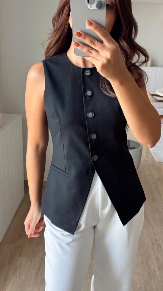 Yuvarlak Yaka Yelek Siyah