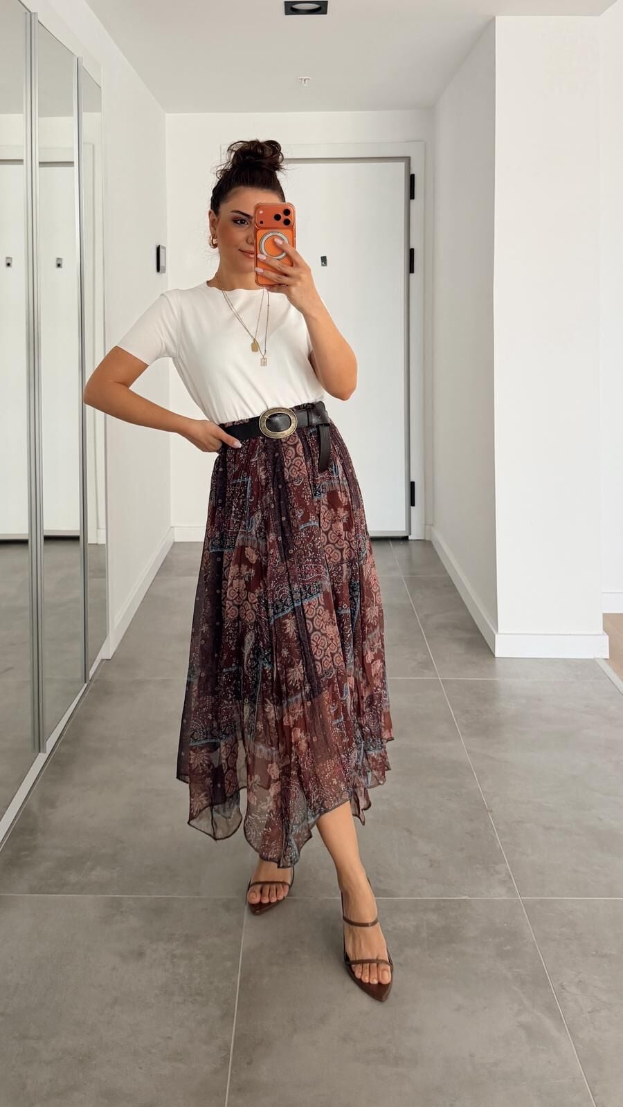 Şifon Desenli Etek Kahve