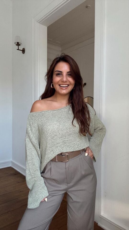 Kayık Yaka İnce Kazak Çağla