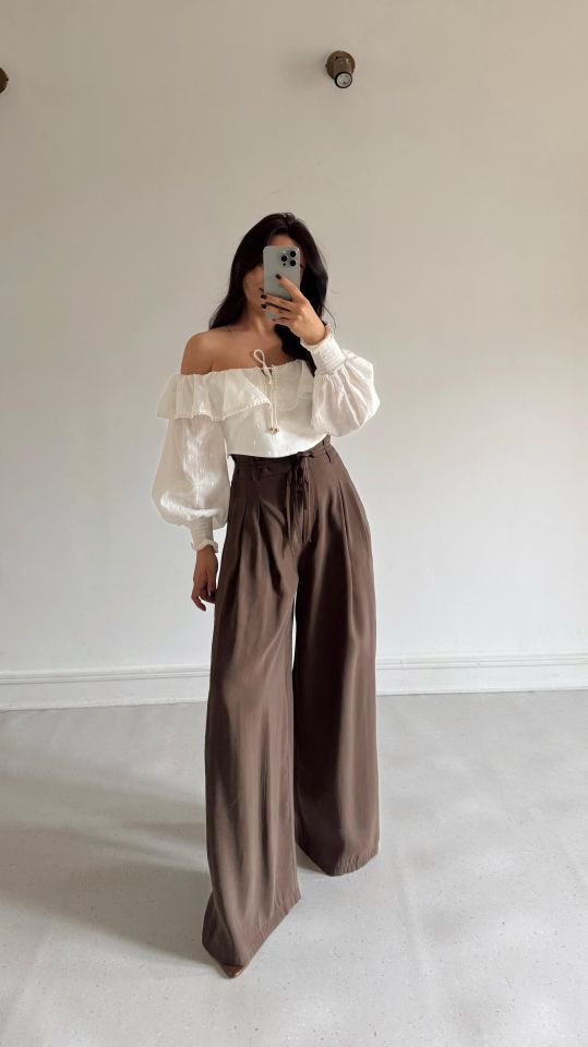 Düşük Kol Ekru Büstiyer