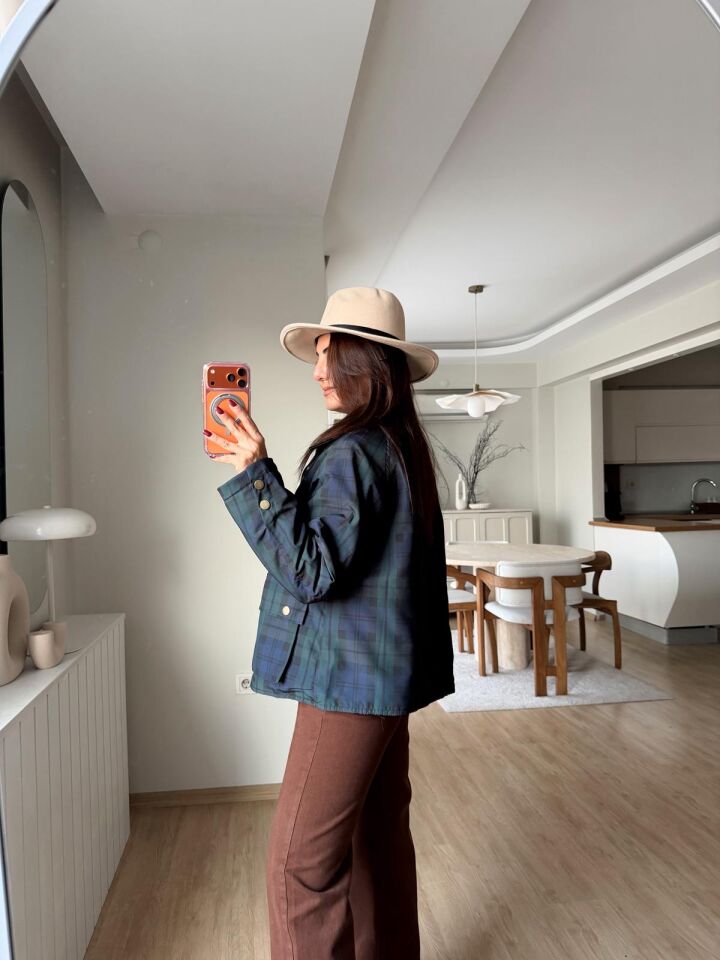 Laci Yeşil Ekoseli Ceket