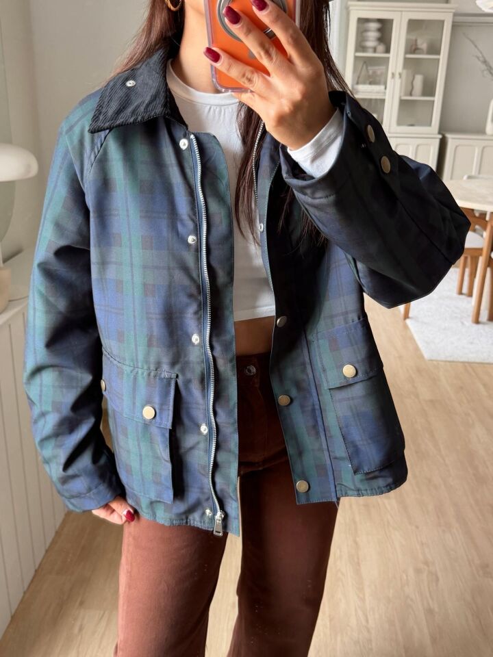 Laci Yeşil Ekoseli Ceket