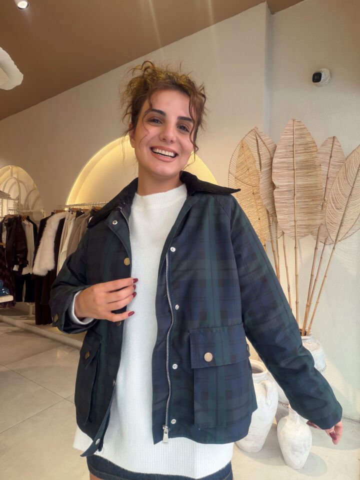 Laci Yeşil Ekoseli Ceket