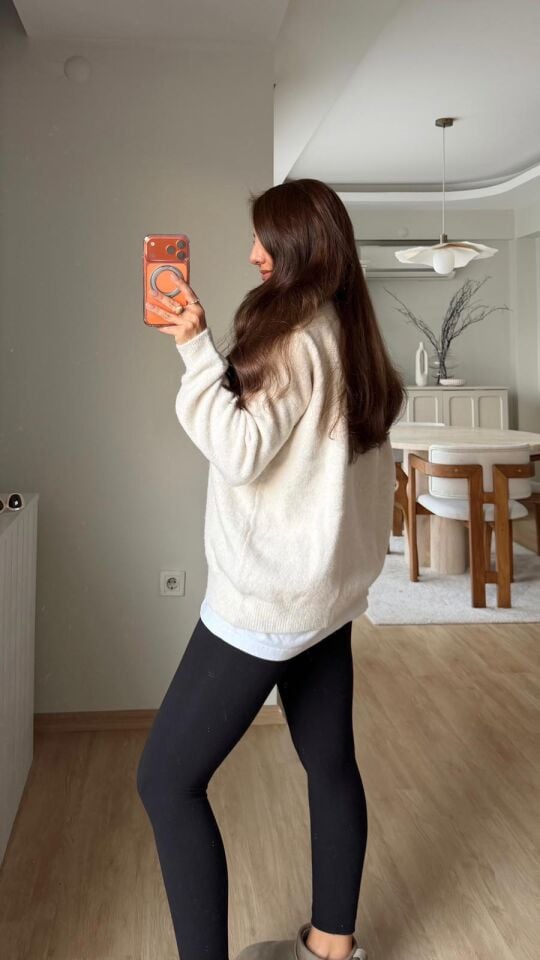 Bisiklet Yaka Düğmeli Kazak Krem