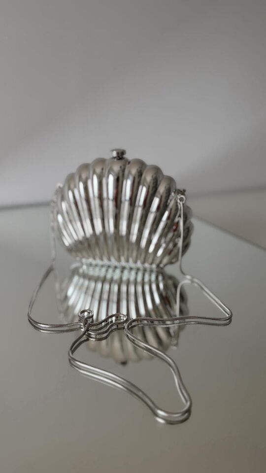 Silver Shell Çanta