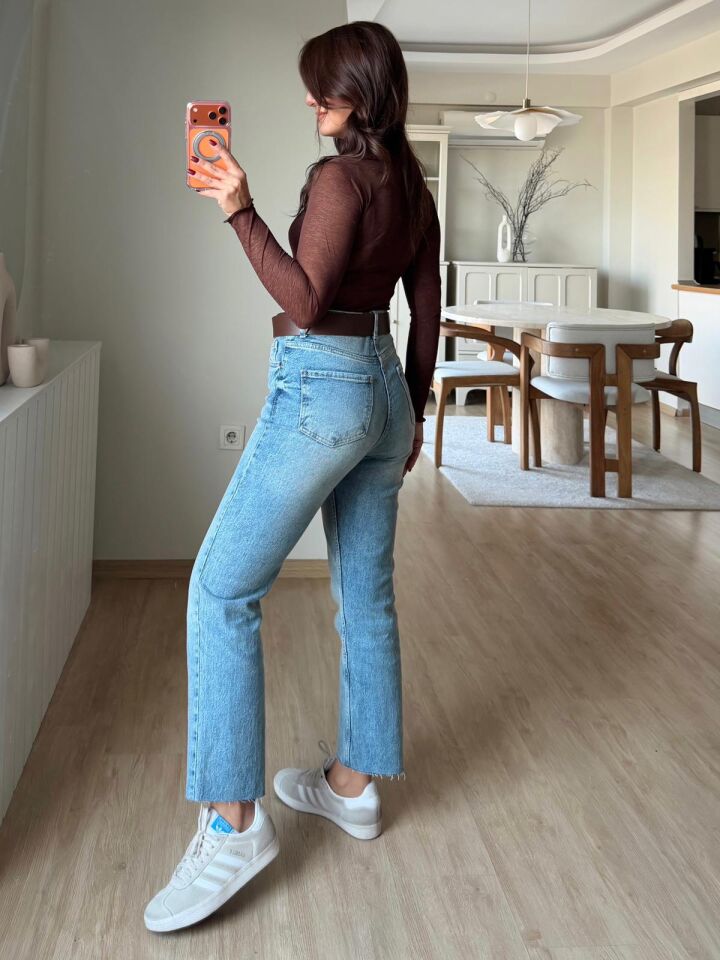 Toprak Taşlama Kesik Jean 2402