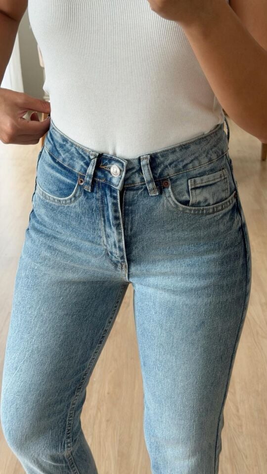 Toprak Taşlama Kesik Jean 2402