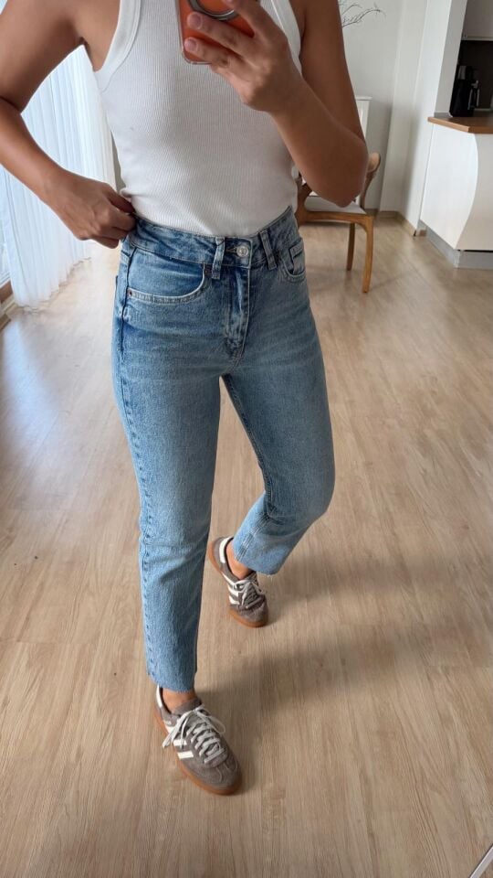 Toprak Taşlama Kesik Jean 2402