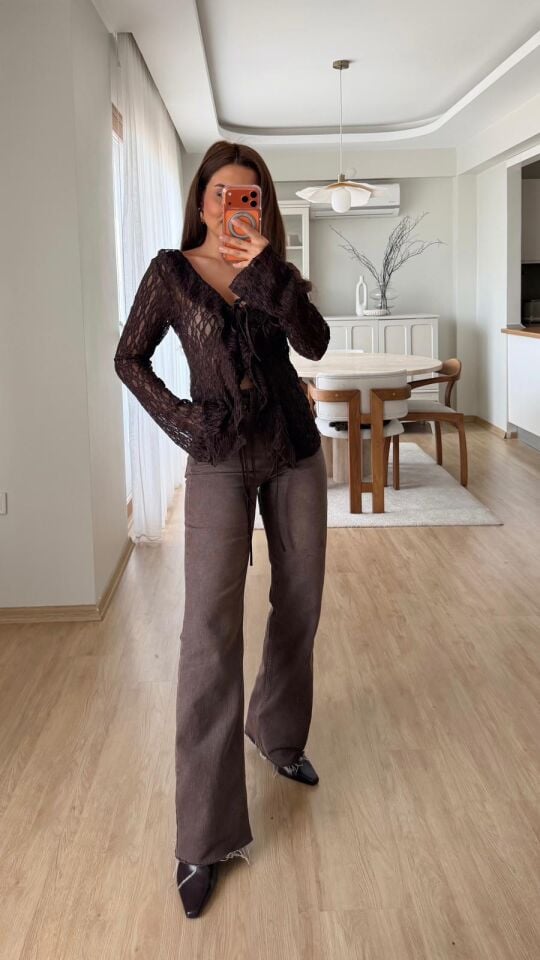 Kahve Taşlamalı Straight Jean